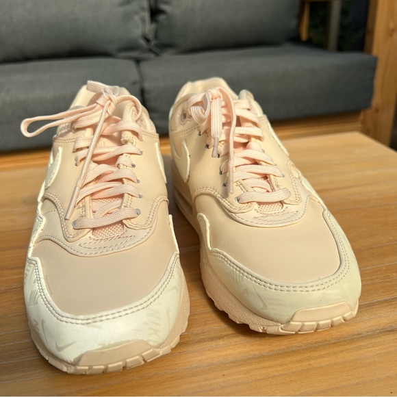 Nike Women’s Air Max 1 LX Guava Ice - Picture 10 of 11